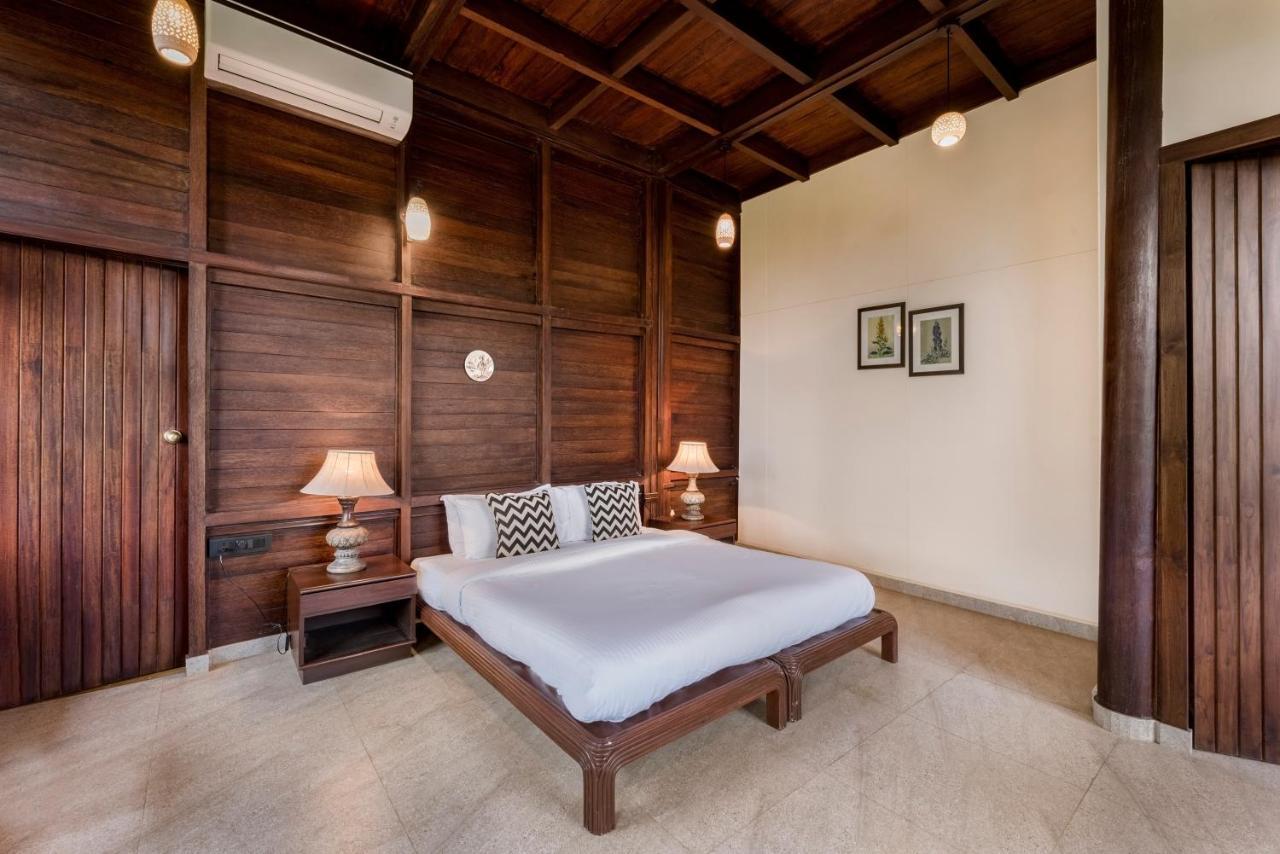 Saffronstays Boulevard Loghouse - A Wooden Chalet Amidst Nature Kārli 外观 照片