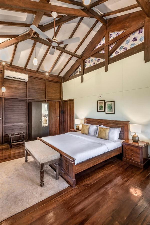 Saffronstays Boulevard Loghouse - A Wooden Chalet Amidst Nature Kārli 外观 照片